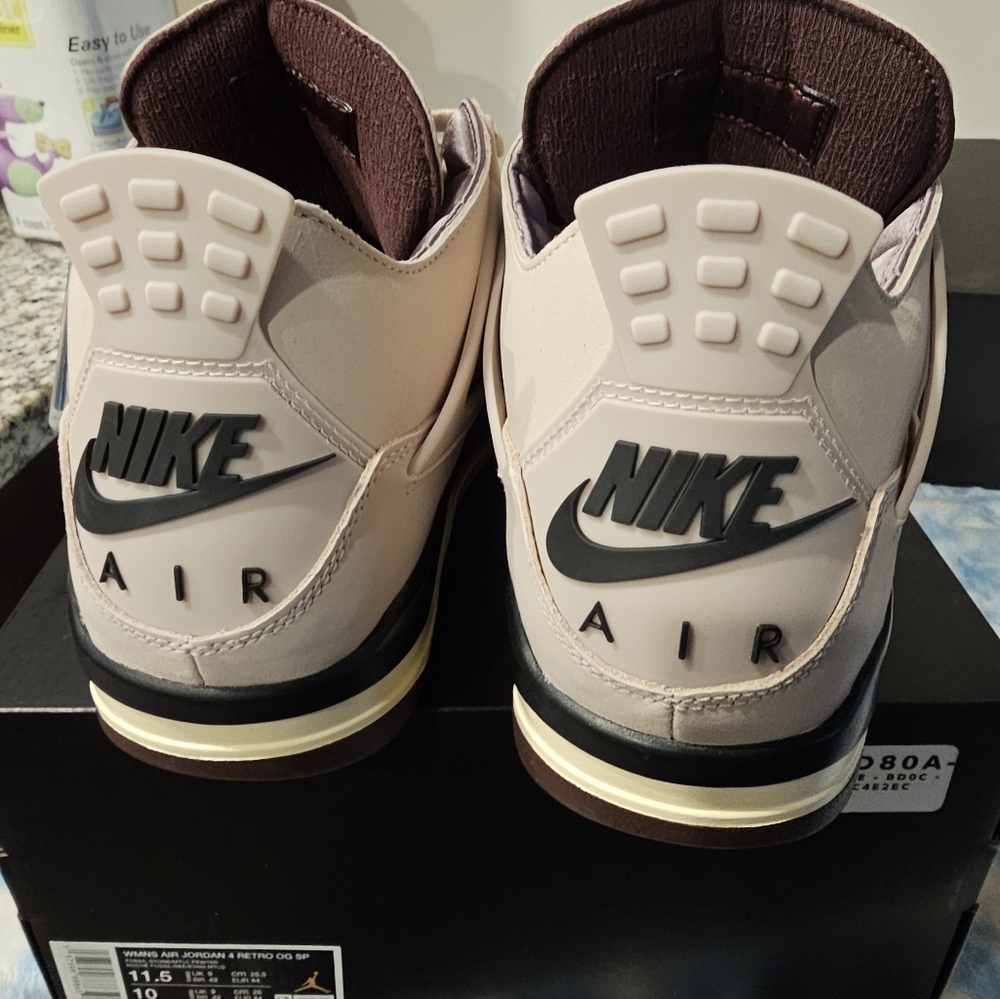 Jordan 4 a ma maniere ds men size 10 - Picture 4 of 5
